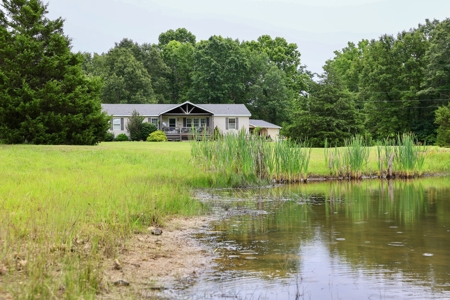 Country Home With Acreage Near Salem Arkansas - image 14