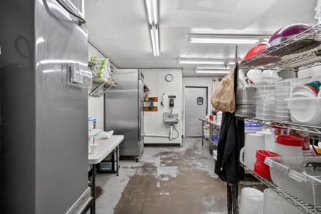 Salina, Oklahoma Turnkey Restaurant For Sale - image 30