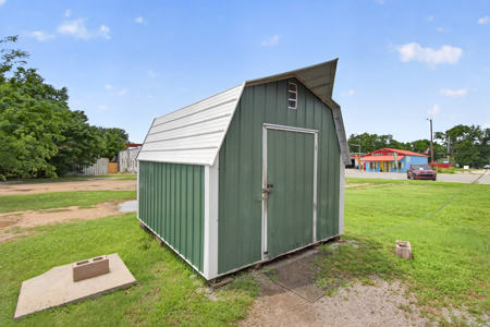 Salina, Oklahoma Turnkey Restaurant For Sale - image 6