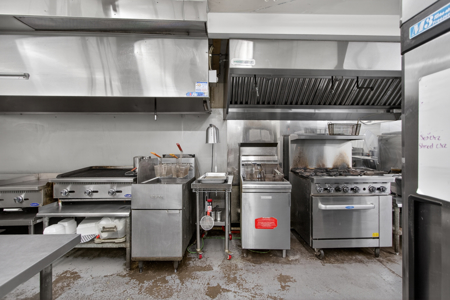 Salina, Oklahoma Turnkey Restaurant For Sale - image 40