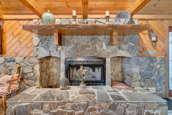 Contemporary Home for Sale in Floyd, VA!