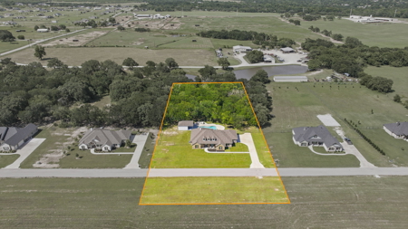 Custom-Built Country Retreat with Pool, Pool House, Theater Room - image 36