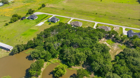 Custom-Built Country Retreat with Pool, Pool House, Theater Room - image 38