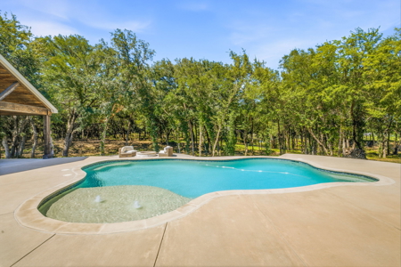 Custom-Built Country Retreat with Pool, Pool House, Theater Room - image 40