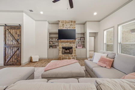 Custom-Built Country Retreat with Pool, Pool House, Theater Room - image 19