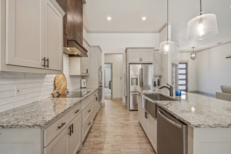 Custom-Built Country Retreat with Pool, Pool House, Theater Room - image 24