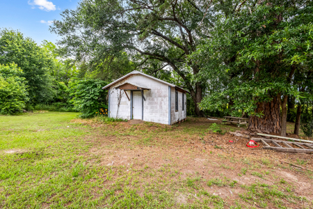 Commercial Property with Highway Frontage for Sale in Naples, TX - image 19