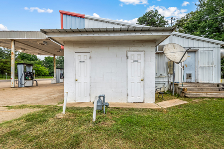 Commercial Property with Highway Frontage for Sale in Naples, TX - image 1