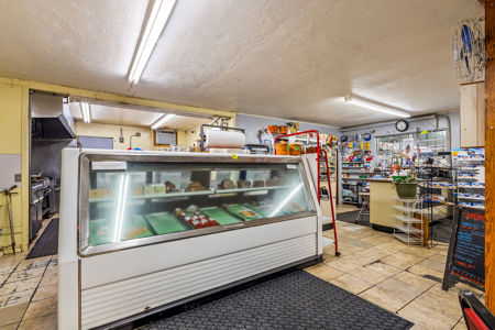 Commercial Property with Highway Frontage for Sale in Naples, TX - image 9