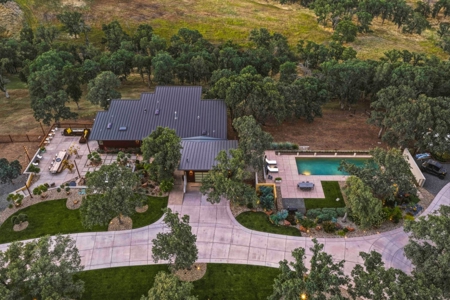 Winters, California Country Properties with 2 Homes for Sale - image 2
