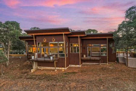 Winters, California Country Properties with 2 Homes for Sale - image 6