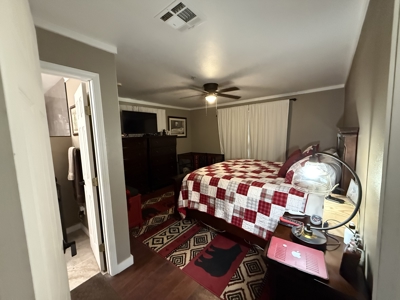 spacious home on 10.15 acres with meadows and a large garage - image 18