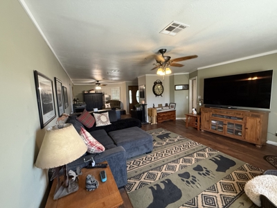 spacious home on 10.15 acres with meadows and a large garage - image 14