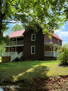 Farmhouse on 15 acres in McMinn County Tennessee - image 7