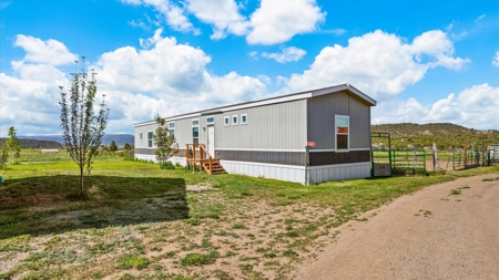 6 Homes and Horse facility Estate in Colorado - image 49
