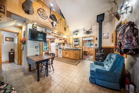 Colorado Mountain Hunting Retreat in Garfield County with Creek - image 15