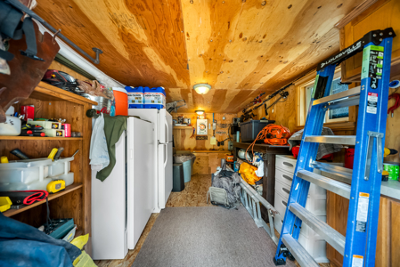 Colorado Mountain Hunting Retreat in Garfield County with Creek - image 18