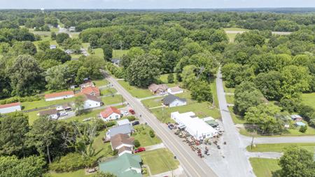 Versatile Building for Sale in Bradford, Tennessee - image 20