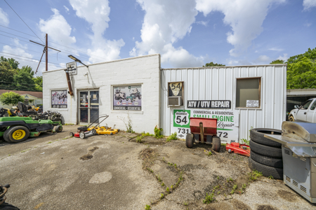 Versatile Building for Sale in Bradford, Tennessee - image 4