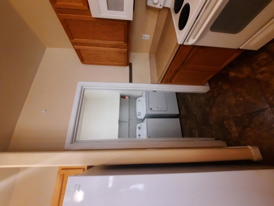 MOVE IN READY 3bed 2 bath well cared for home. - image 23