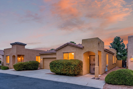 MOVE IN READY 3bed 2 bath well cared for home. - image 1
