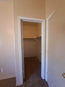 MOVE IN READY 3bed 2 bath well cared for home. - image 13
