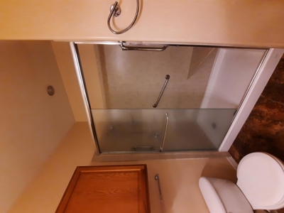 MOVE IN READY 3bed 2 bath well cared for home. - image 15
