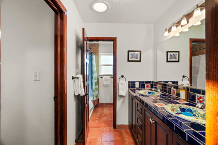 Hilltop Hacienda For Sale With Panoramic Views - image 25