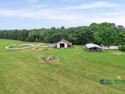 Cattle Ranch with Home/Barns/Ponds For Sale near Heber Springs AR - image 28