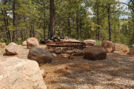 Turnkey Hunting Camp- Heart of Montana's Missouri River Breaks - image 9