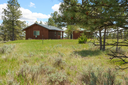 Turnkey Hunting Camp- Heart of Montana's Missouri River Breaks - image 1
