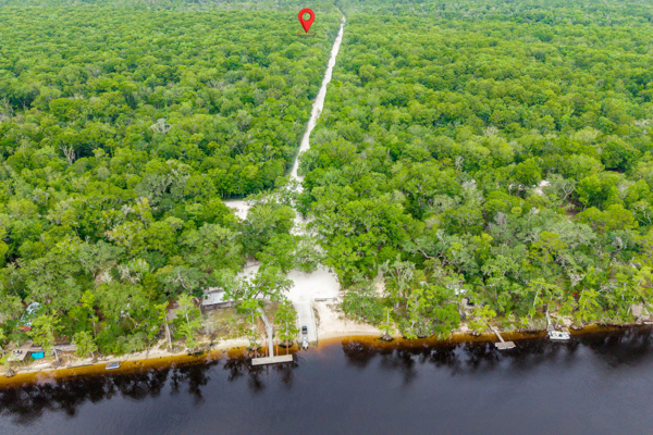 3 Bedroom 2.5 Bathroom Home For Sale Near the Suwannee River!
