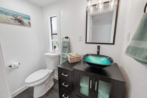 3 Bedroom 2.5 Bathroom Home For Sale Near the Suwannee River!