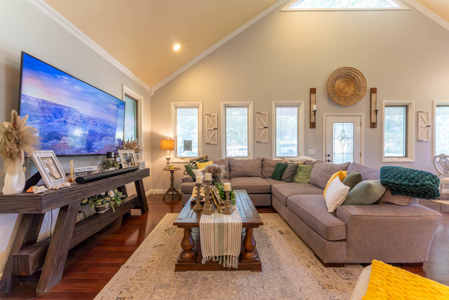 Private Country Home on 2 Acres | Thayer, MO - image 5