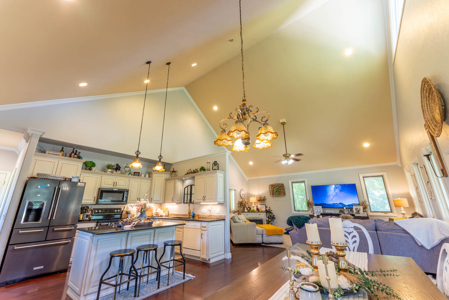 Private Country Home on 2 Acres | Thayer, MO - image 14