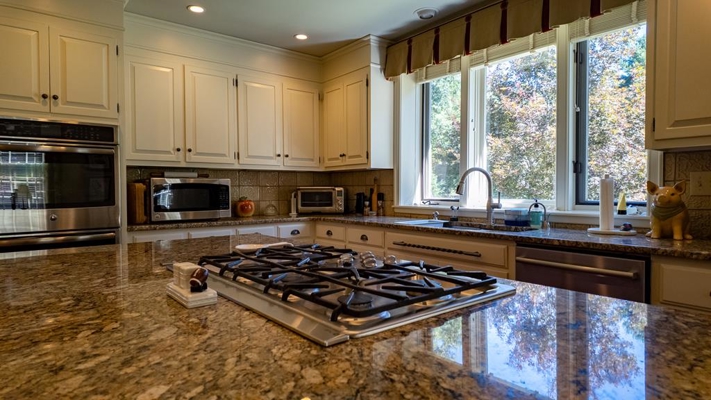 Custom Colonial Home for Sale in Galax VA