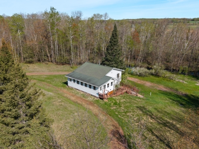 Home or Cabin on 8 Acres with Birch Creek Frontage - image 2