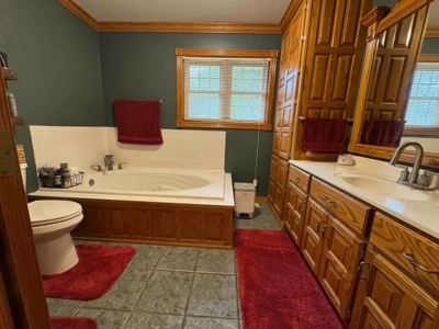 Home For Sale at Lake Thunderhead in Unionville, Missouri - image 31