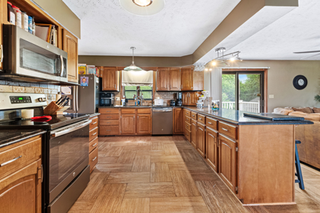 Established Kansas Outfitting Business with Lodge For Sale - image 2