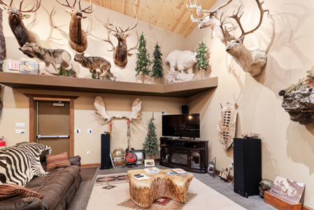 Established Kansas Outfitting Business with Lodge For Sale - image 17