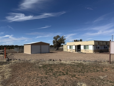 Commercial and Residential Zoned Mountain Property - image 1