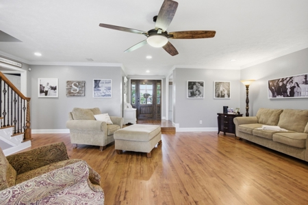Country Home for Sale in Lewis County, Tennessee - image 11