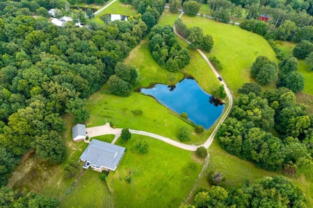 Country Home for Sale in Lewis County, Tennessee - image 42