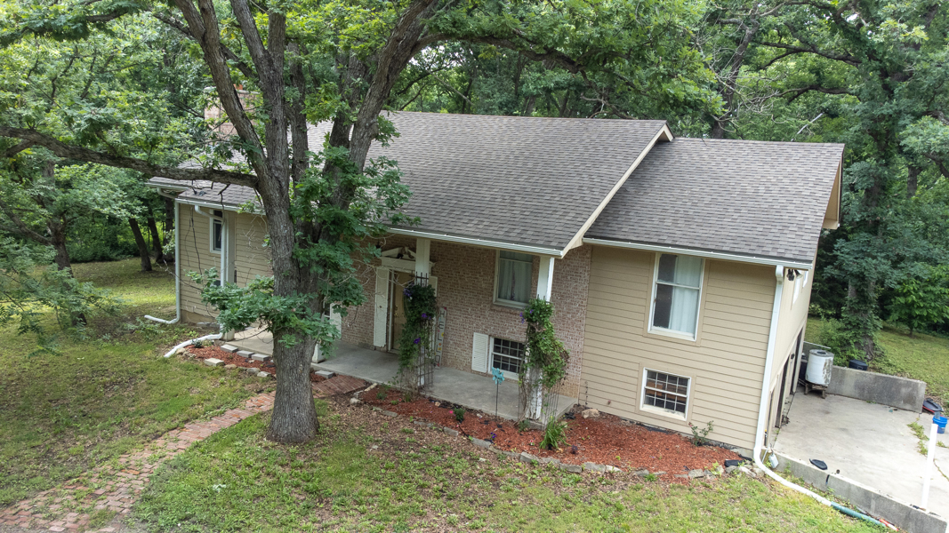 No Caption