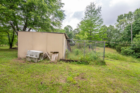 Country Home with Acreage | Alton, MO - image 24