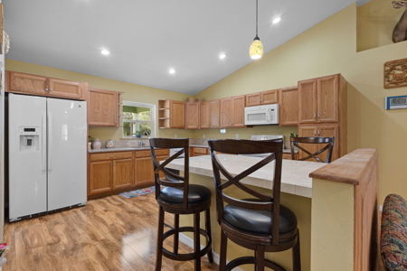 Gilchrist County Home on 10 Acres with Guesthouse and Pond - image 9