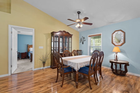 Gilchrist County Home on 10 Acres with Guesthouse and Pond - image 7