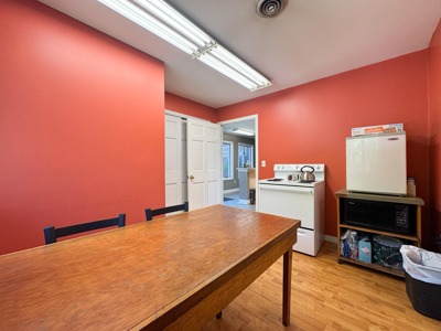 Large Commercial Space - Lincoln, Maine - image 29