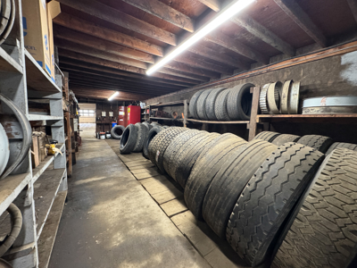 Large Commercial Space - Lincoln, Maine - image 21