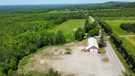 Large Commercial Space - Lincoln, Maine - image 6